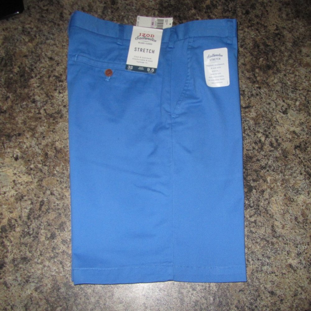 IZOD Men’s Flat Front Stretch Shorts in Blue